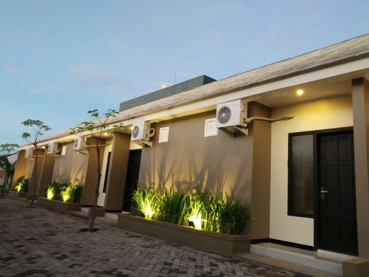Reddoorz Syariah Plus Near Banyuwangi Airport Экстерьер фото