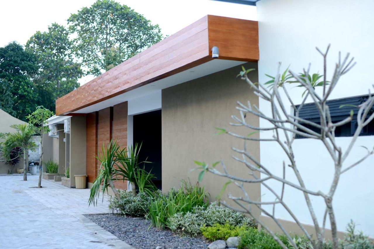 Reddoorz Syariah Plus Near Banyuwangi Airport Экстерьер фото