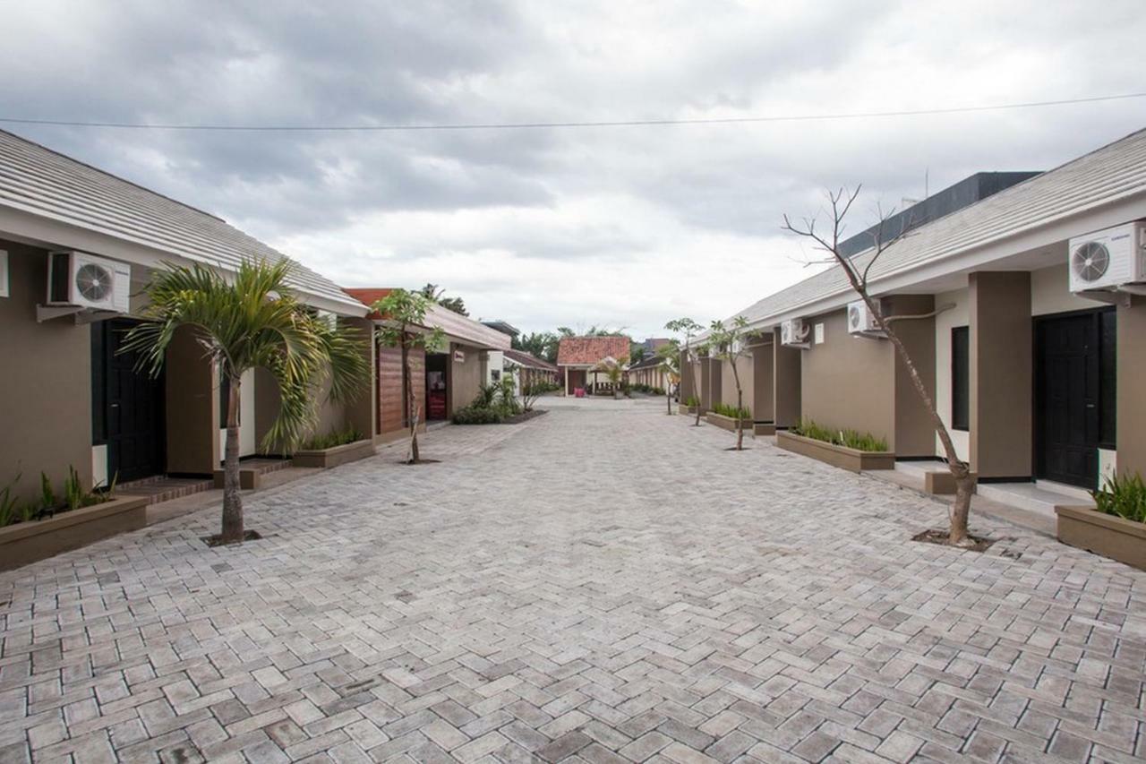 Reddoorz Syariah Plus Near Banyuwangi Airport Экстерьер фото